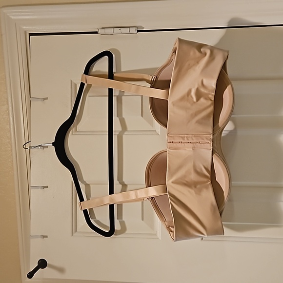 Lane Bryant NWOT beige colored bra Size 42DD - Picture 3 of 4